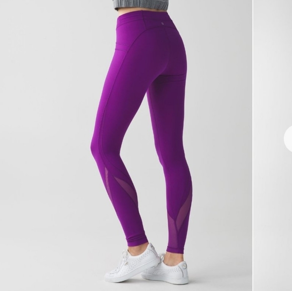 lululemon athletica Pants - Lululemon Free Flow Tight